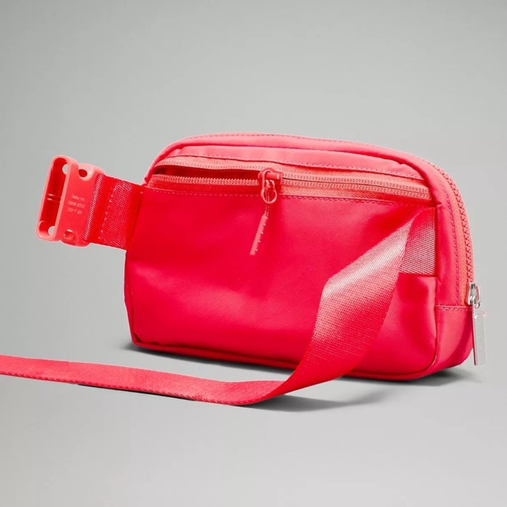 NWT LULULEMON Everywhere Belt Bag Pale Raspberry NEW - Picture 6 of 7